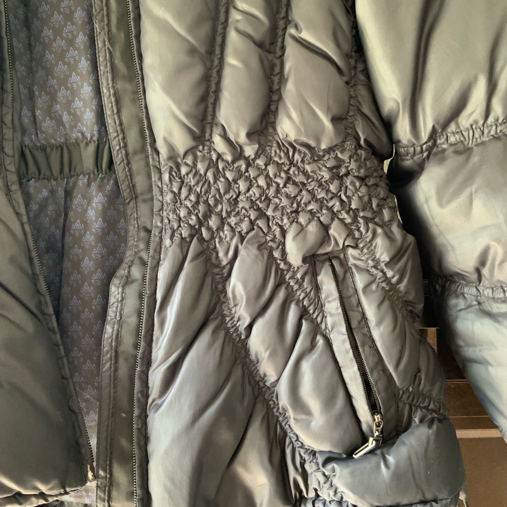 RAINFOREST Packable Travel Coat - Black - Picture 3 of 11